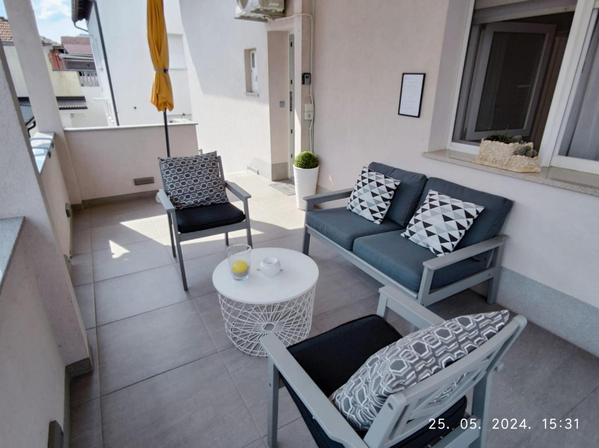 Lumani Apartment Zagreb With Free Parking Экстерьер фото