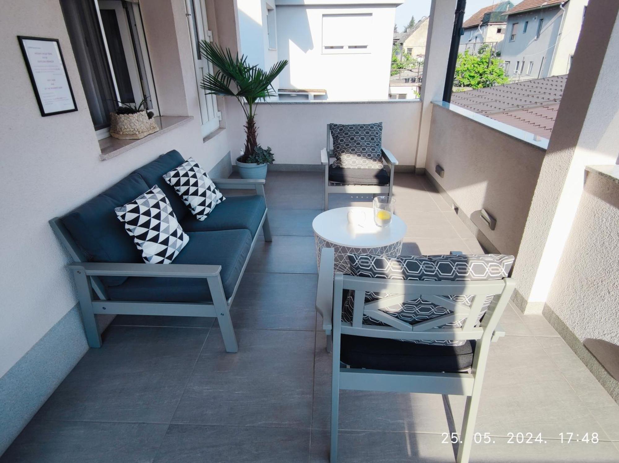 Lumani Apartment Zagreb With Free Parking Экстерьер фото